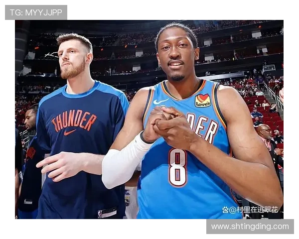 季后赛格局生变联盟豪强调整阵容明星球员动向引热议增添悬念持续发酵